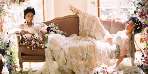 Claire Pettibone navrhuje unikátní, éterické svatební šaty pro nevěsty, které chtějí zářit a vyniknout