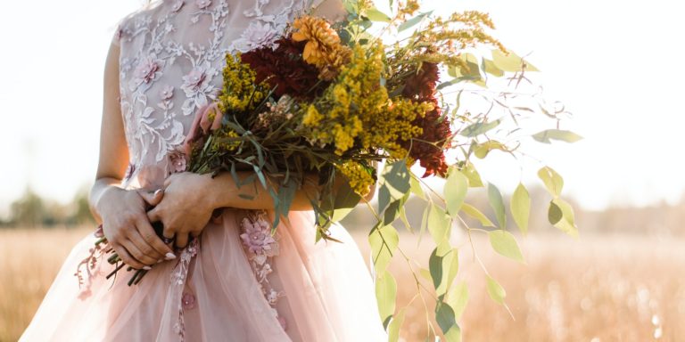 Krajka – to jsou nejen svatební šaty. Přinášíme inspiraci na krajkovou tematickou veselku!