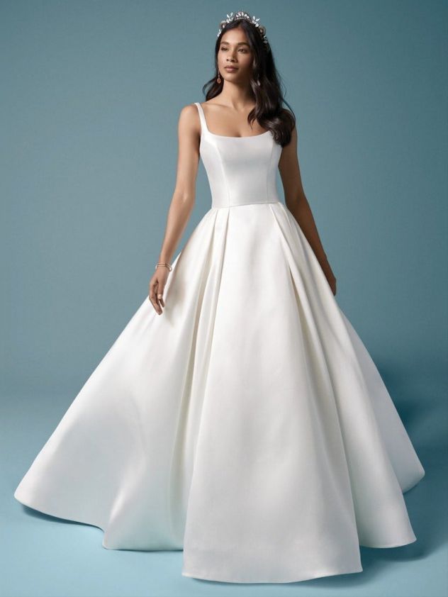 Minimalistické svatební šaty, princeznovské svatební šaty