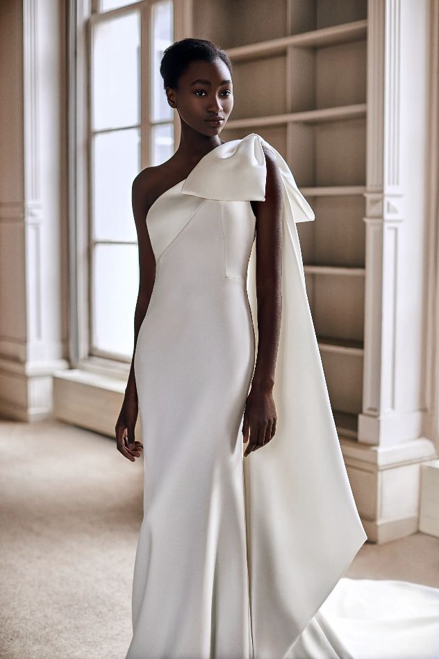 minimalistické svatební šaty