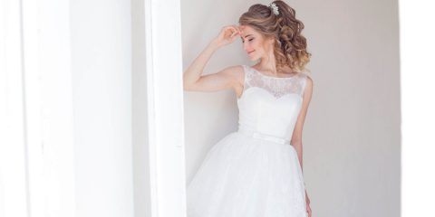 Krátké svatební šaty. 19 stylových tipů pro každou nevěstu