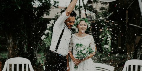 22 trendů, které budou vládnout svatbám v roce 2022