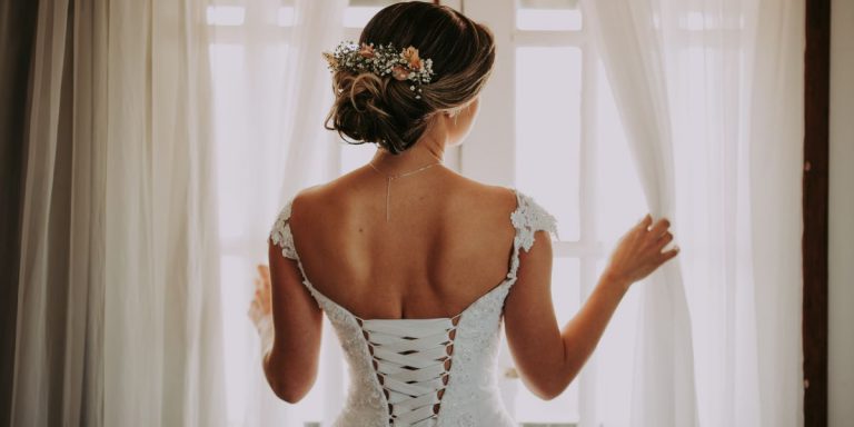 Nová kolekce svatebních šatů Le Spose di Giò snoubí romantiku s jemnou elegancí