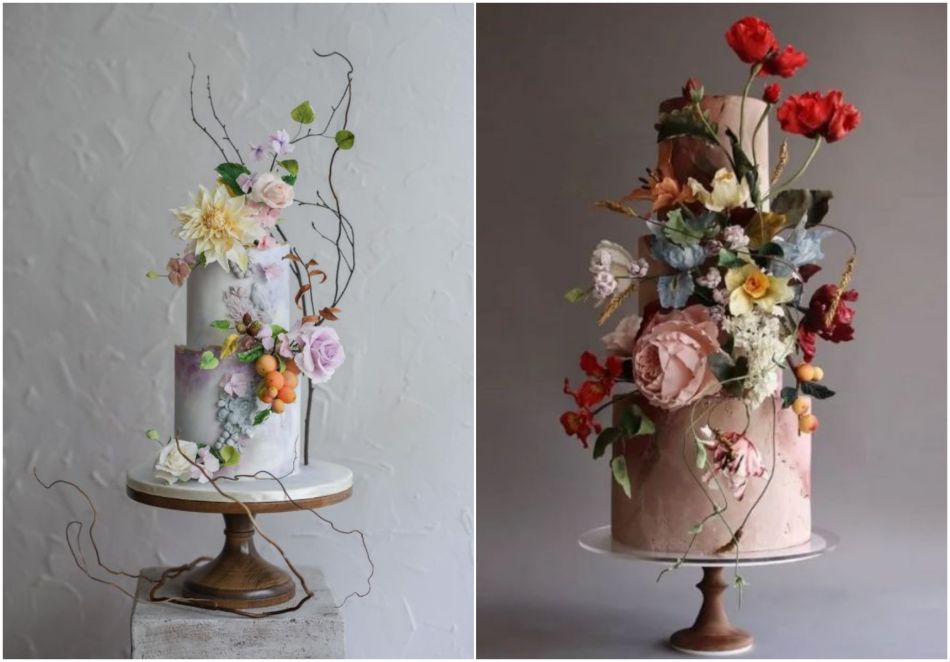 Svatební dorty zdobené květinami