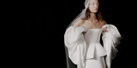 Vera Wang podzim 2022: Oslava individuality a vysoké módy