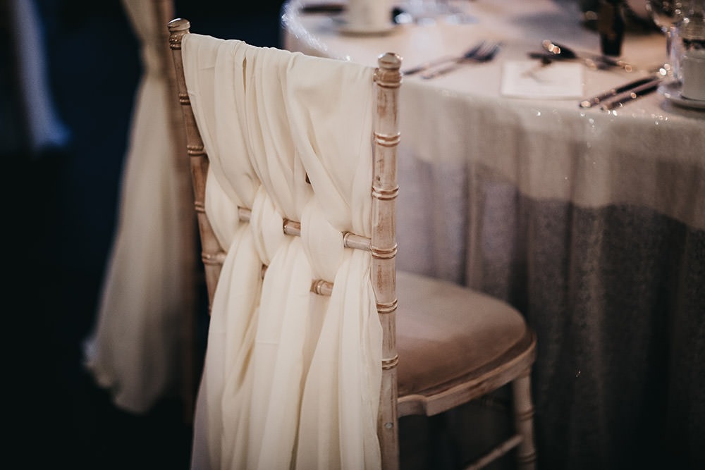 Židle na svatbu