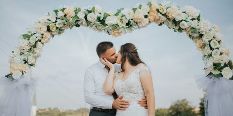 7 nejžhavějších svatebních stylů této sezóny. Vyhraje to u vás boho chic, vintage glamour nebo modern minimalistic?